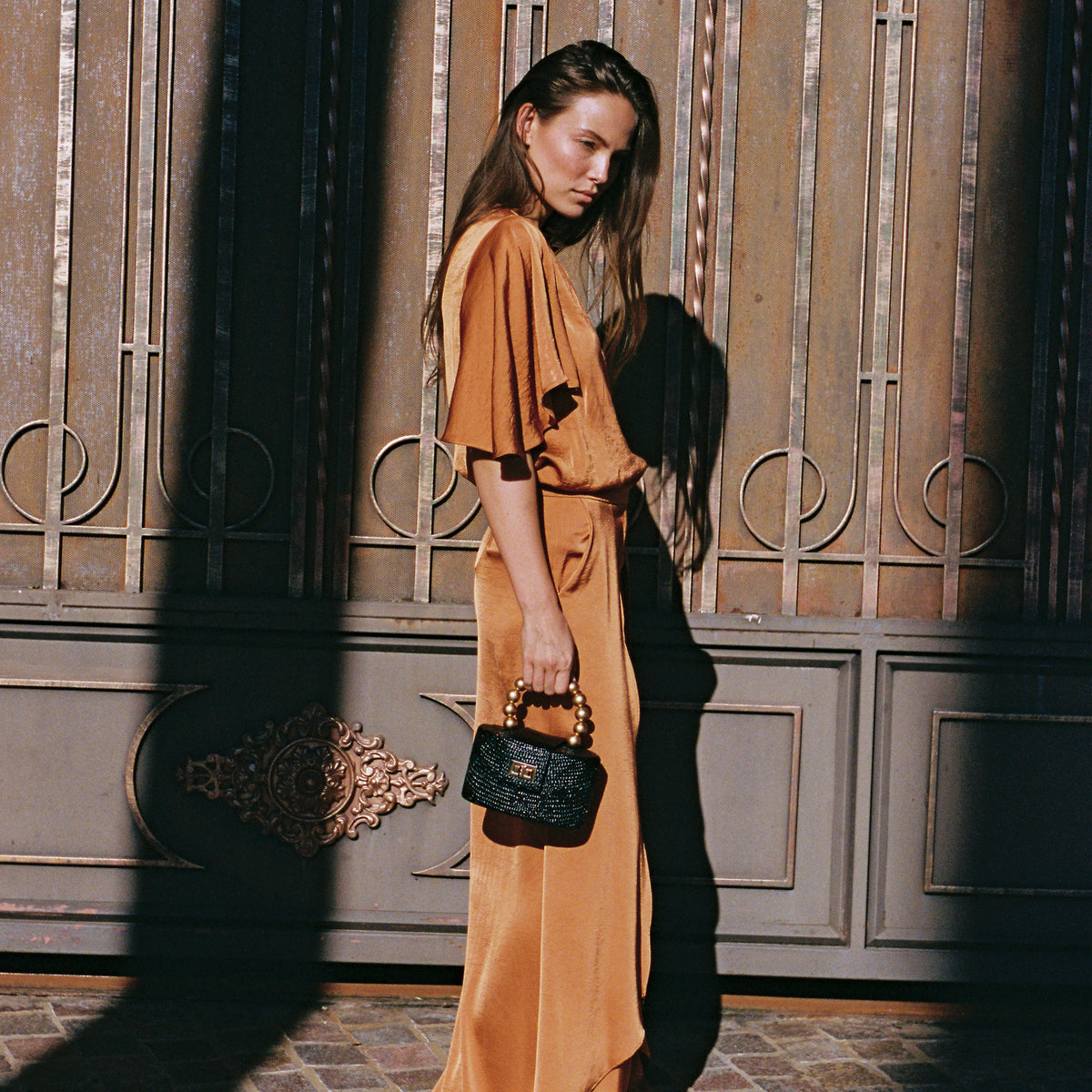 THE OLIVIA — Black & Gold Woven Straw Top-Handle Bag with Beaded Handle