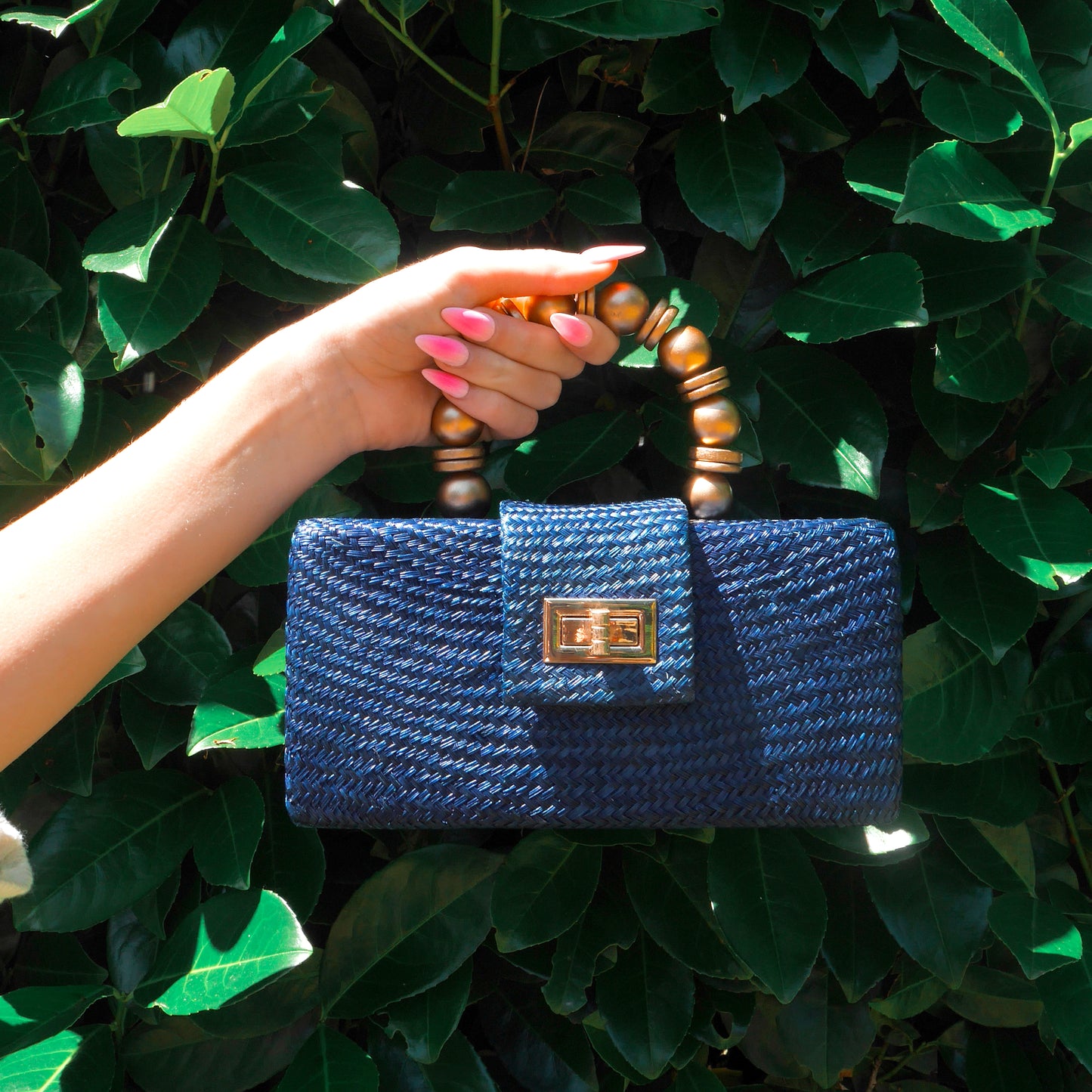 THE SERENA Blue Woven Straw Clutch Bag